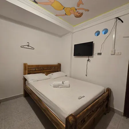 Hotel La Casa De Poli *