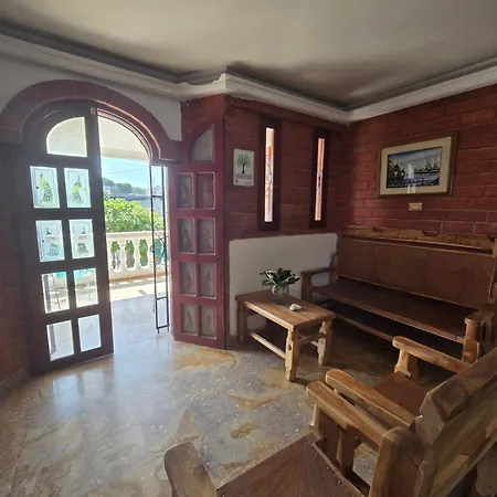 La Casa De Poli